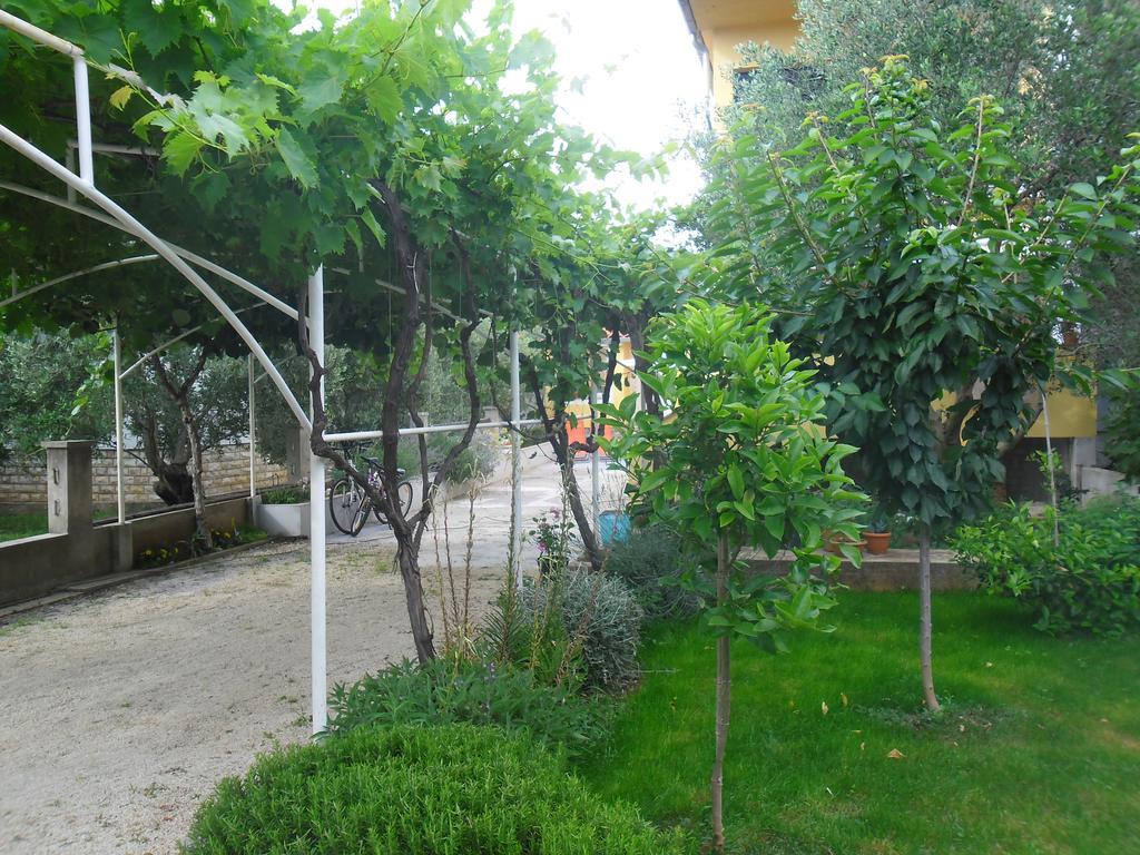 Odette Apartment ซาดาร์ ภายนอก รูปภาพ
